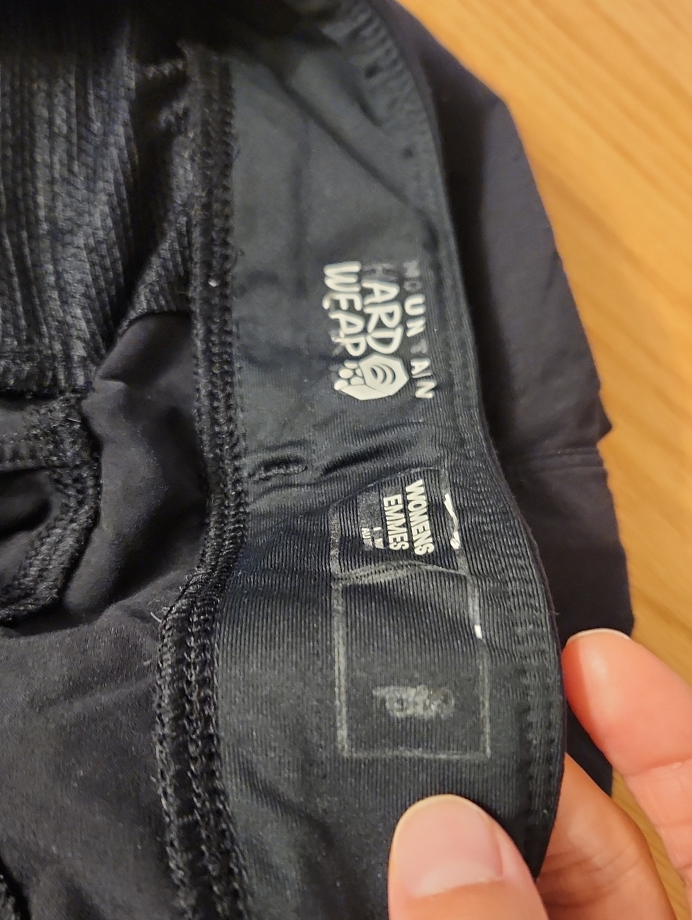 Shorts - Picture 3 of 11